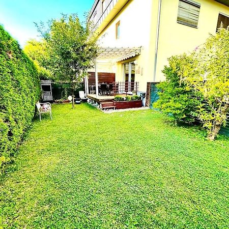 Schoene Wohnung Mit Eigenen Eingang Und Terrasse Gosseling المظهر الخارجي الصورة